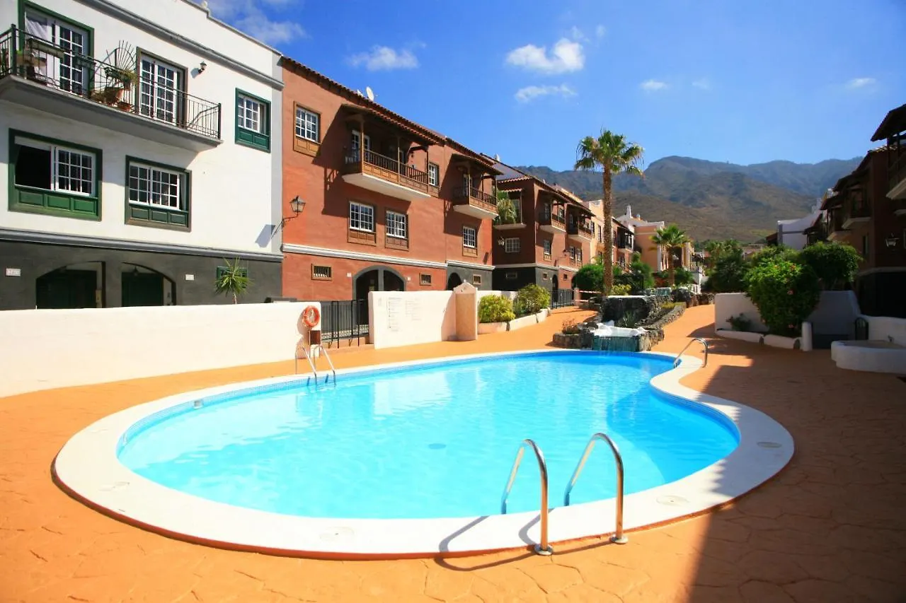 La Maison du Surfeur Costa Adeje